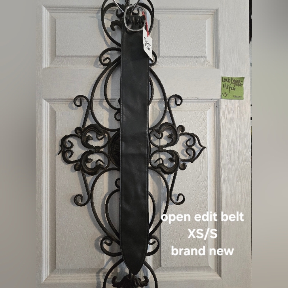 Open Edit Women's Black Belt